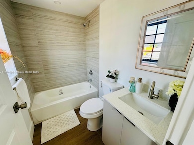 1619 Jefferson Ave unit 202, Miami Beach, FL 33139 - photo 5