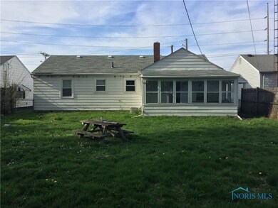 2547 W Laskey Rd, Toledo, OH 43613 - photo 3