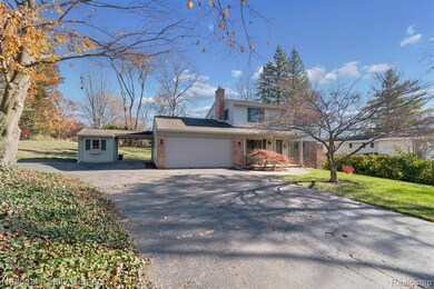 5621 Eastman Blvd, West Bloomfield, MI 48323 - photo 2
