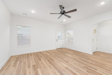 2436 S Pronghorn St, Goddard, KS 67052 - photo 4