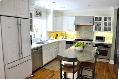 39 Pond Place, Cos Cob, CT 06807 - photo 3