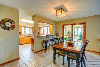 30 Fairway Meadows Ct, Oregon, WI 53575 - photo 5