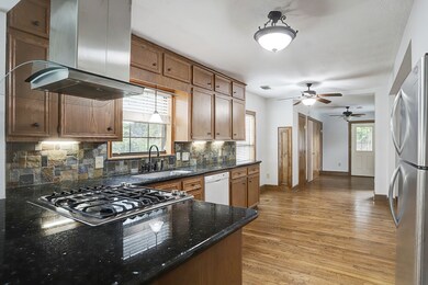 601 Gale St, Houston, TX 77009 - photo 5