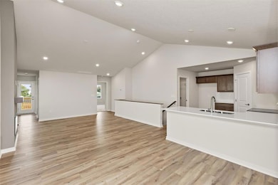 6545 NE 11th Ct, Des Moines, IA 50313 - photo 3