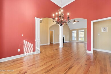 122 Ravenal Ct-01768