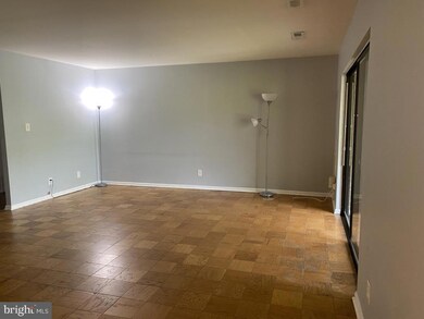 846 Quince Orchard Blvd unit 202, Gaithersburg, MD 20878 - photo 3
