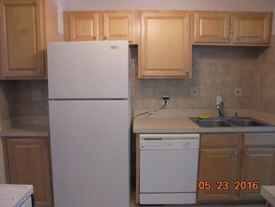 9741 Macarthur Ct N, Jacksonville, FL 32246 - photo 7