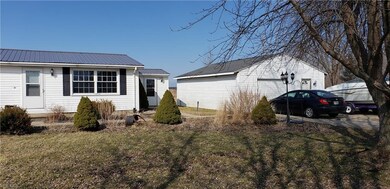 5271 Hilldom Rd, Pierpont, OH 44082 - photo 3