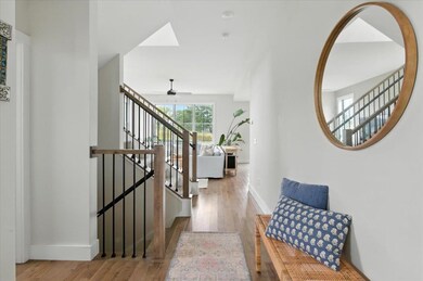 92 Elmore St, Shelburne, VT 05482 - photo 7