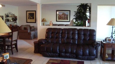 10225 W Ironwood Dr unit 6D, Sun City, AZ 85351 - photo 4