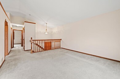 4427 7th St NE, Columbia Heights, MN 55421 - photo 4