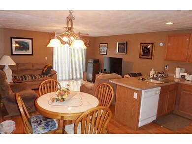 450 Providence St unit 8, West Warwick, RI 02893 - photo 7