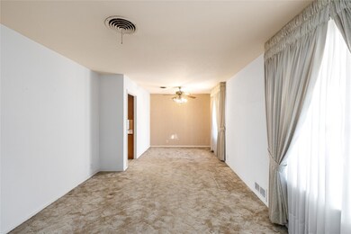 1045 Reed St, Hurst, TX 76053 - photo 5