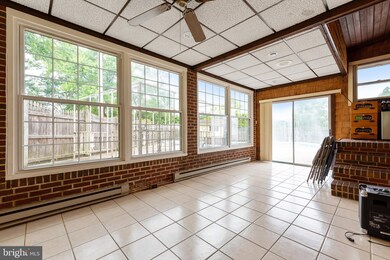 611 Hopkins St, Brooklyn, MD 21225 - photo 7