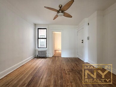 41-15 53rd St unit E2, Flushing, NY 11377 - photo 3