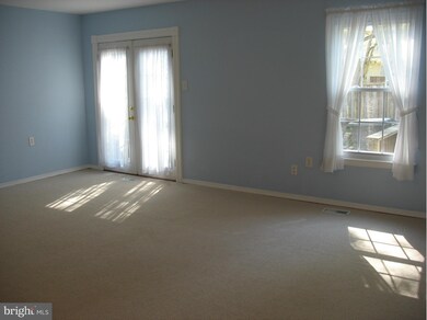 6455 Shannon Station Ct, Springfield, VA 22152 - photo 5