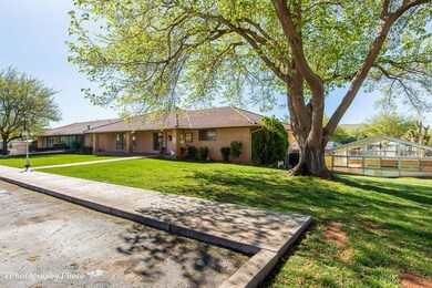 23-web-or-mls-Kings Row Estates-1