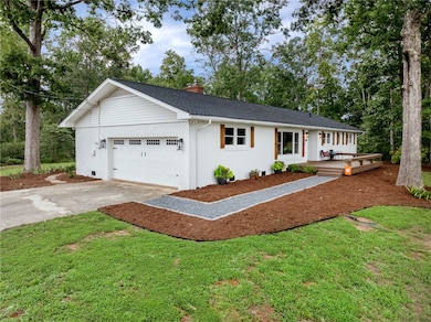 1806 Danenhower Rd, Pendleton, SC 29670 - photo 3