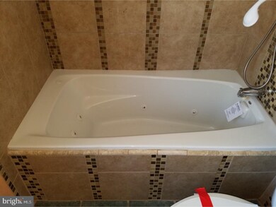 9 Belhurst Ln, Willingboro, NJ 08046 - photo 4