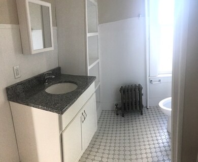 32 2nd St unit A, Dover, NH 03820 - photo 4