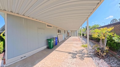 5201 Colonial Way, Oceanside, CA 92057 - photo 4