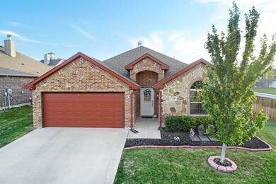 1300 Town Creek Cir, Weatherford, TX 76086 - photo 4