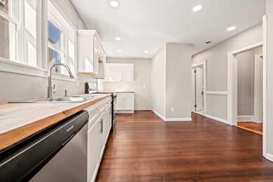 8 Aramamet St, Windsor, CT 06095 - photo 7