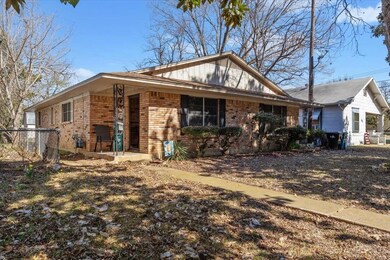603 W Acheson St, Denison, TX 75020 - photo 3