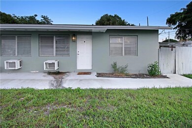 2230 Douglas St unit B, Hollywood, FL 33020 - photo 2