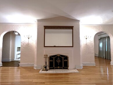 unlisted-address, Forest Hills, NY 11375 - photo 3