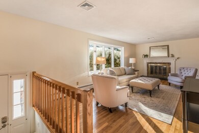 3 Mohawk Dr, Framingham, MA 01701 - photo 4