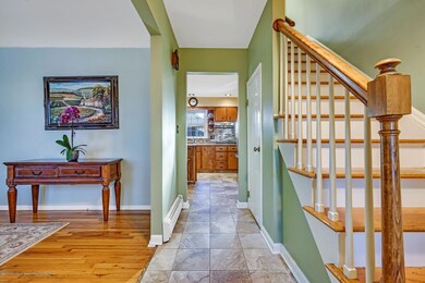 Foyer Stairs
