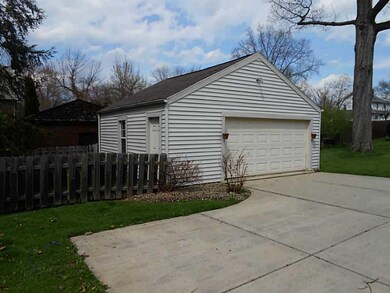 Parking Lot/Garage.
