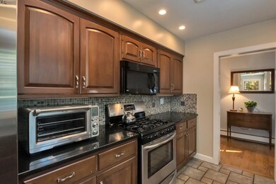 8-web-or-mls-122-whitmar-rd