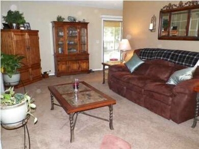 Spacious living room
