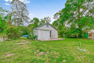 824 Woodcrest Dr, Houston, TX 77018 - photo 2