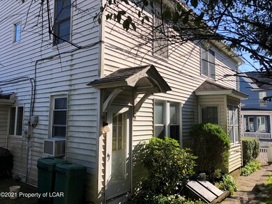 125 W Magnolia St, Hazleton, PA 18201 - photo 7