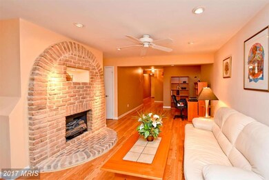 9513 Hickory Limb, Columbia, MD 21045 - photo 3