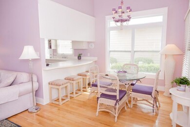 Lilac Inn