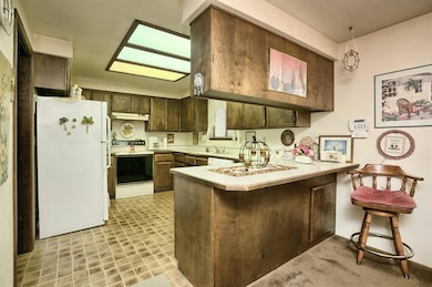 90 NW Sunhill Dr, Grants Pass, OR 97526 - photo 5