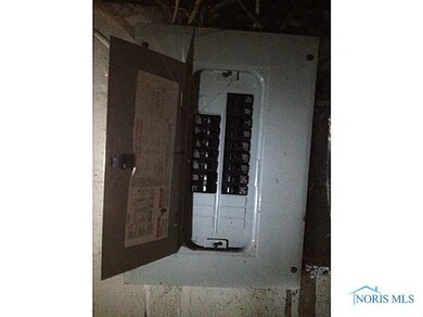 1954 Talbot St, Toledo, OH 43613 - photo 7