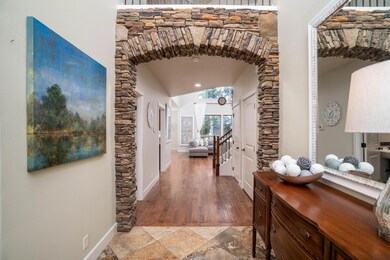 2057 NW Pinot Ct, Bend, OR 97701 - photo 4