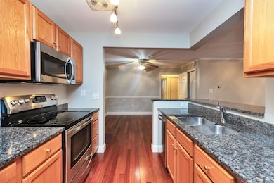 265 Edward J Roy Dr unit 207, Manchester, NH 03104 - photo 5