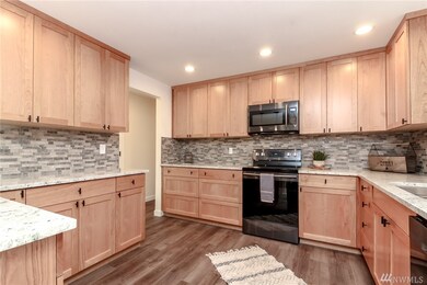 8923 46th St W, Tacoma, WA 98466 - photo 6