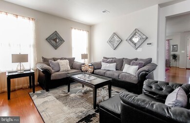 22932 Snow Leopard Dr, California, MD 20619 - photo 2