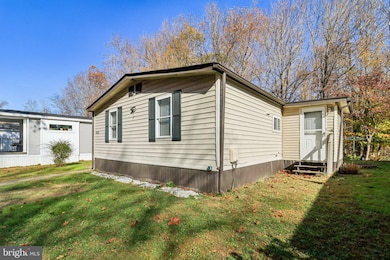 190 Boones Dr, Lothian, MD 20711 - photo 2