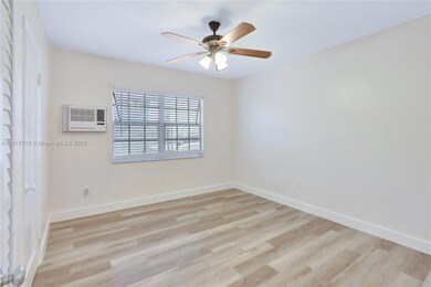 1021 SW 3rd St unit 3, Miami, FL 33130 - photo 6