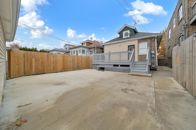 6620 S Richmond St, Chicago, IL 60629 - photo 5