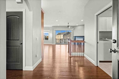 2526 Red Rock Rd, Normal, IL 61761 - photo 4