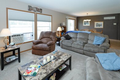 1075 Sir Knight Rd-105